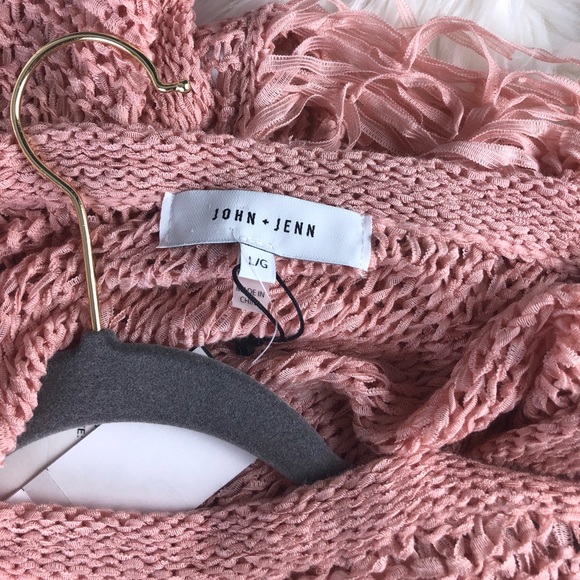 John + Jenn Open Knit Fringe Top. Size Large - Picture 6 of 8